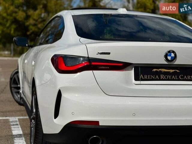 Белый БМВ 4 Серия, объемом двигателя 2 л и пробегом 29 тыс. км за 43990 $, фото 11 на Automoto.ua