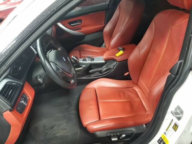 Білий БМВ 4 Серія, об'ємом двигуна 2 л та пробігом 80 тис. км за 6000 $, фото 6 на Automoto.ua