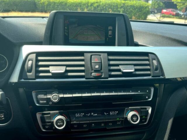 Белый БМВ 4 Серия, объемом двигателя 3 л и пробегом 80 тыс. км за 6000 $, фото 11 на Automoto.ua