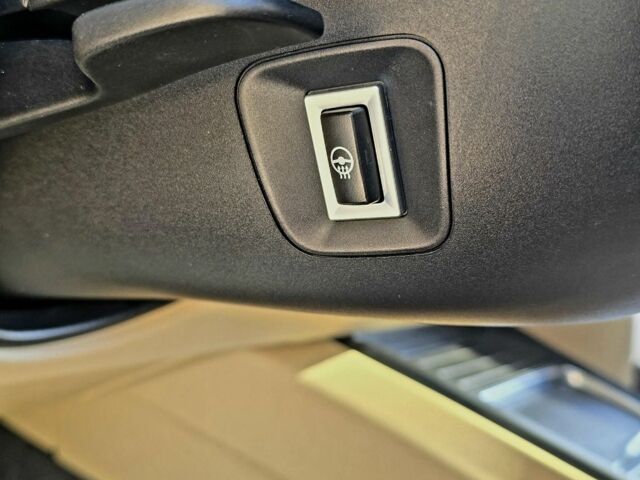 Белый БМВ 4 Серия, объемом двигателя 2 л и пробегом 115 тыс. км за 20700 $, фото 14 на Automoto.ua