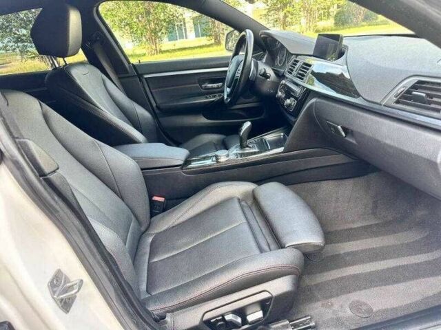 Белый БМВ 4 Серия, объемом двигателя 2 л и пробегом 37 тыс. км за 5500 $, фото 10 на Automoto.ua