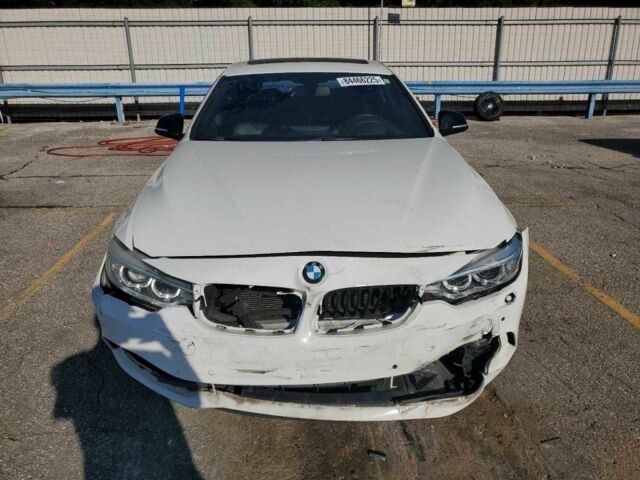 Білий БМВ 4 Серія, об'ємом двигуна 3 л та пробігом 203 тис. км за 12800 $, фото 4 на Automoto.ua