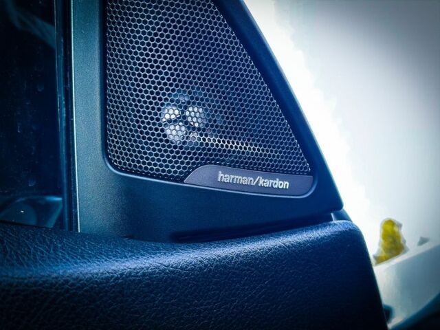 Белый БМВ 4 Серия, объемом двигателя 2 л и пробегом 155 тыс. км за 18499 $, фото 16 на Automoto.ua