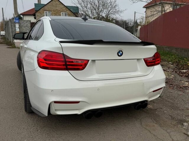 Белый БМВ 4 Серия, объемом двигателя 3 л и пробегом 184 тыс. км за 17500 $, фото 3 на Automoto.ua