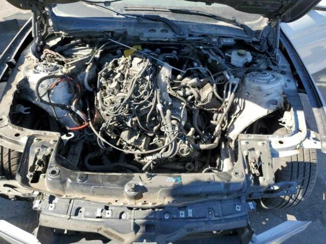 Белый БМВ 4 Серия, объемом двигателя 2 л и пробегом 80 тыс. км за 8900 $, фото 10 на Automoto.ua