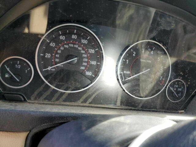 Белый БМВ 4 Серия, объемом двигателя 2 л и пробегом 80 тыс. км за 8900 $, фото 8 на Automoto.ua