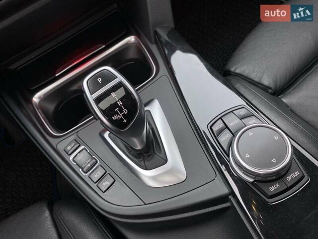 Черный БМВ 4 Серия, объемом двигателя 3 л и пробегом 138 тыс. км за 19900 $, фото 28 на Automoto.ua