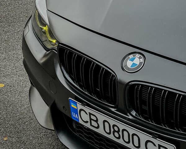 Черный БМВ 4 Серия, объемом двигателя 3 л и пробегом 170 тыс. км за 21000 $, фото 3 на Automoto.ua