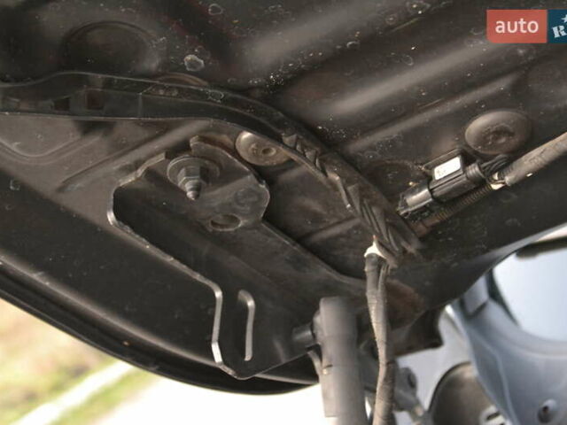 Черный БМВ 4 Серия, объемом двигателя 2.98 л и пробегом 125 тыс. км за 21700 $, фото 56 на Automoto.ua