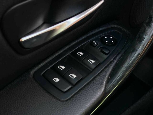 Черный БМВ 4 Серия, объемом двигателя 2 л и пробегом 182 тыс. км за 16990 $, фото 21 на Automoto.ua