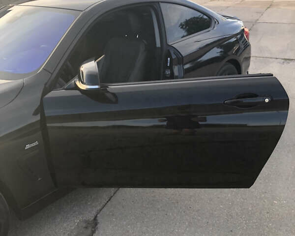 Черный БМВ 4 Серия, объемом двигателя 3 л и пробегом 234 тыс. км за 25900 $, фото 1 на Automoto.ua