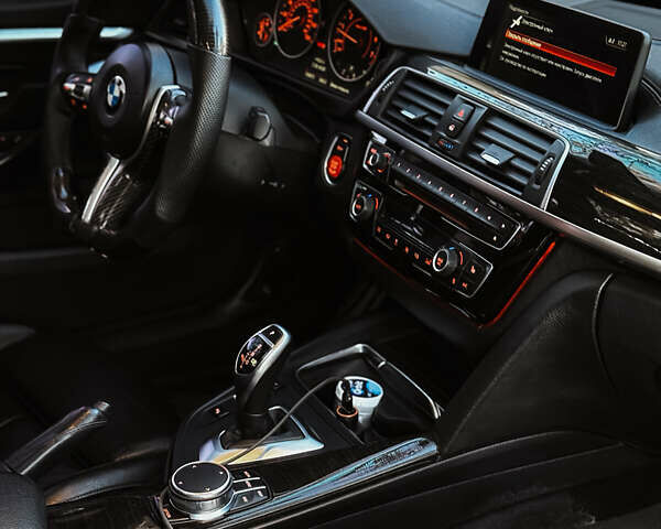 Черный БМВ 4 Серия, объемом двигателя 3 л и пробегом 125 тыс. км за 27300 $, фото 14 на Automoto.ua