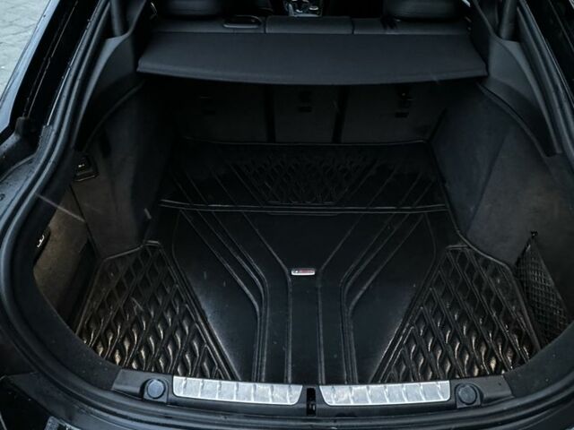 Чорний БМВ 4 Серія, об'ємом двигуна 2 л та пробігом 160 тис. км за 24999 $, фото 3 на Automoto.ua