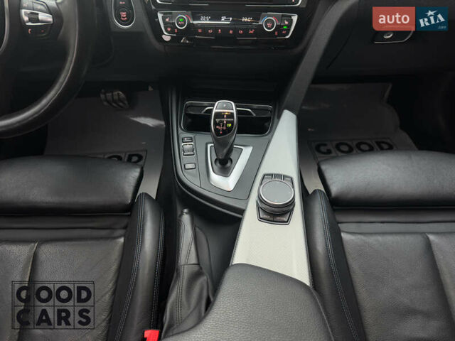 Чорний БМВ 4 Серія, об'ємом двигуна 3 л та пробігом 37 тис. км за 32000 $, фото 28 на Automoto.ua