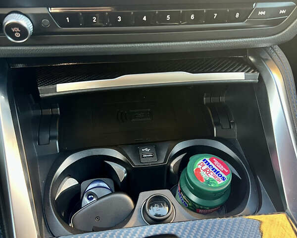 Черный БМВ 4 Серия, объемом двигателя 3 л и пробегом 55 тыс. км за 52000 $, фото 40 на Automoto.ua