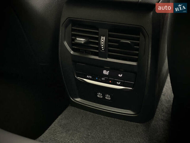 Черный БМВ 4 Серия, объемом двигателя 2 л и пробегом 15 тыс. км за 55000 $, фото 29 на Automoto.ua