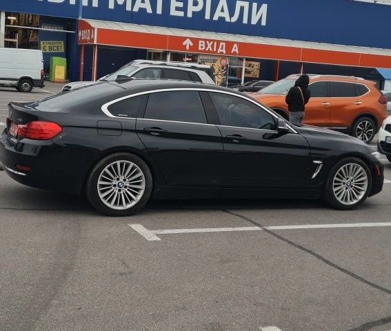 Черный БМВ 4 Серия, объемом двигателя 2 л и пробегом 152 тыс. км за 333 $, фото 4 на Automoto.ua