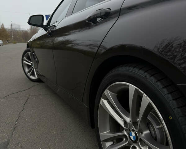 Коричневый БМВ 4 Серия, объемом двигателя 2 л и пробегом 137 тыс. км за 19000 $, фото 16 на Automoto.ua