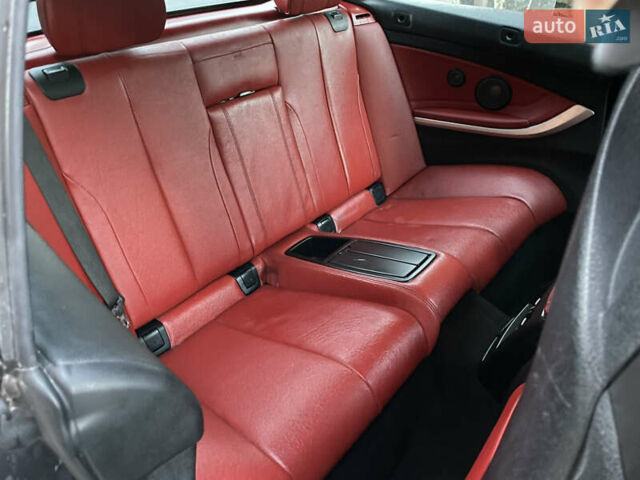 Серый БМВ 4 Серия, объемом двигателя 0 л и пробегом 70 тыс. км за 13900 $, фото 29 на Automoto.ua