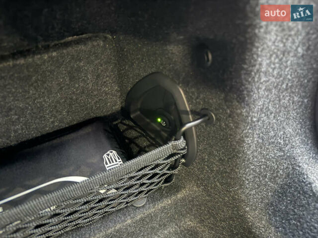 Сірий БМВ 4 Серія, об'ємом двигуна 2.99 л та пробігом 35 тис. км за 55000 $, фото 60 на Automoto.ua