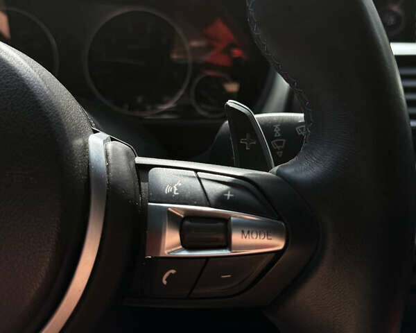 Серый БМВ 4 Серия, объемом двигателя 3 л и пробегом 315 тыс. км за 22500 $, фото 8 на Automoto.ua