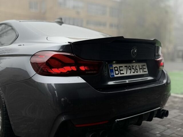 Серый БМВ 4 Серия, объемом двигателя 3 л и пробегом 148 тыс. км за 20000 $, фото 3 на Automoto.ua