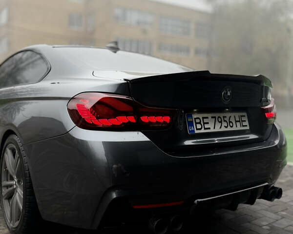 Серый БМВ 4 Серия, объемом двигателя 3 л и пробегом 145 тыс. км за 20000 $, фото 4 на Automoto.ua