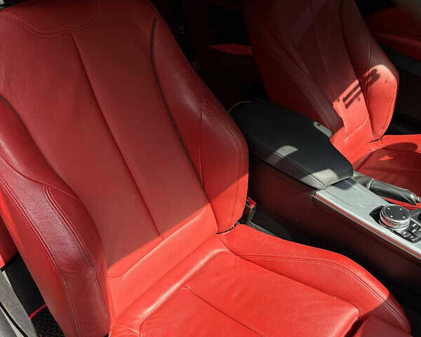 Серый БМВ 4 Серия, объемом двигателя 3 л и пробегом 315 тыс. км за 22500 $, фото 25 на Automoto.ua