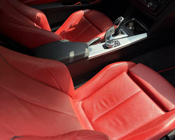 Серый БМВ 4 Серия, объемом двигателя 3 л и пробегом 315 тыс. км за 22500 $, фото 18 на Automoto.ua