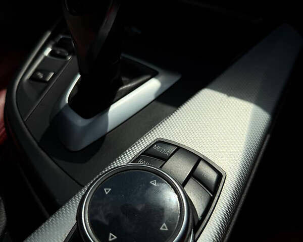 Серый БМВ 4 Серия, объемом двигателя 3 л и пробегом 315 тыс. км за 22500 $, фото 14 на Automoto.ua