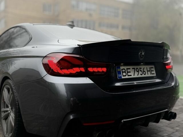 Серый БМВ 4 Серия, объемом двигателя 3 л и пробегом 148 тыс. км за 20000 $, фото 5 на Automoto.ua