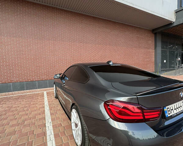 Серый БМВ 4 Серия, объемом двигателя 2.99 л и пробегом 220 тыс. км за 29000 $, фото 13 на Automoto.ua