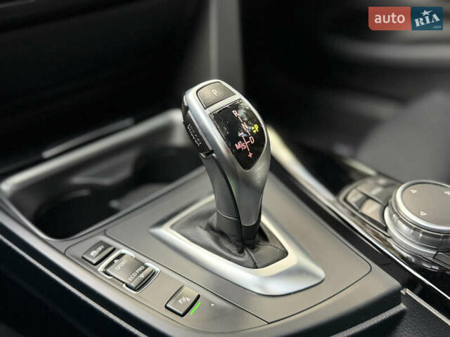 Сірий БМВ 4 Серія, об'ємом двигуна 2 л та пробігом 126 тис. км за 16900 $, фото 23 на Automoto.ua