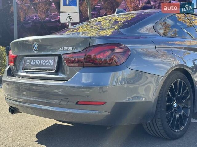 Сірий БМВ 4 Серія, об'ємом двигуна 2 л та пробігом 95 тис. км за 13490 $, фото 7 на Automoto.ua