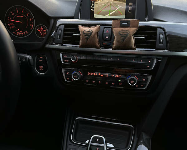 Сірий БМВ 4 Серія, об'ємом двигуна 2 л та пробігом 157 тис. км за 14900 $, фото 17 на Automoto.ua