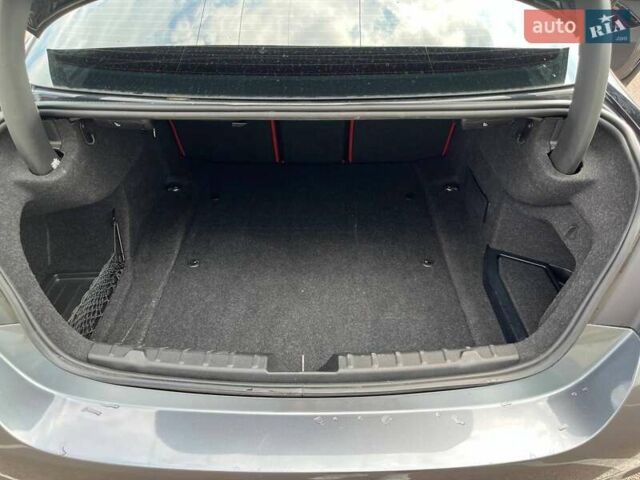 Серый БМВ 4 Серия, объемом двигателя 2.98 л и пробегом 156 тыс. км за 20500 $, фото 10 на Automoto.ua