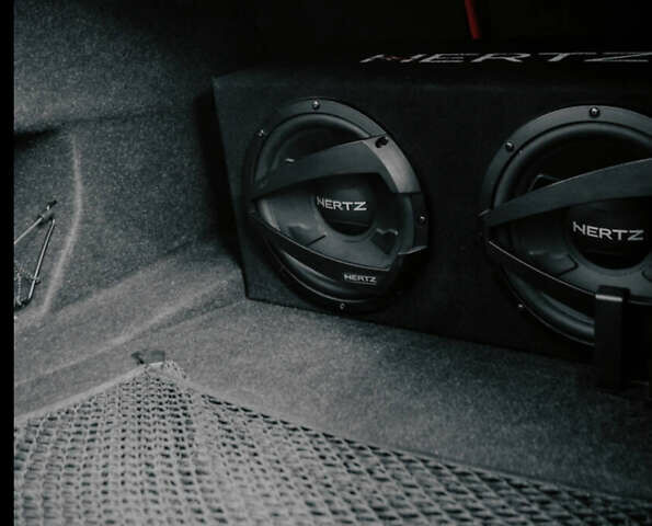 Серый БМВ 4 Серия, объемом двигателя 2.98 л и пробегом 175 тыс. км за 21000 $, фото 8 на Automoto.ua