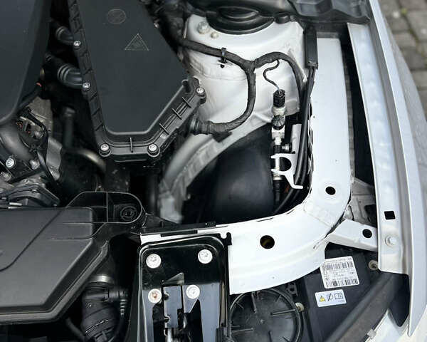 Сірий БМВ 4 Серія, об'ємом двигуна 2 л та пробігом 159 тис. км за 19300 $, фото 24 на Automoto.ua