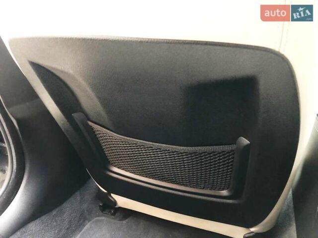 Серый БМВ 4 Серия, объемом двигателя 2 л и пробегом 140 тыс. км за 17900 $, фото 20 на Automoto.ua