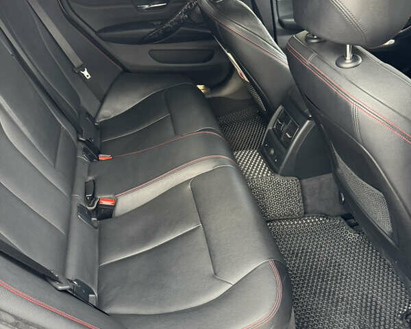 Сірий БМВ 4 Серія, об'ємом двигуна 2 л та пробігом 123 тис. км за 21500 $, фото 13 на Automoto.ua