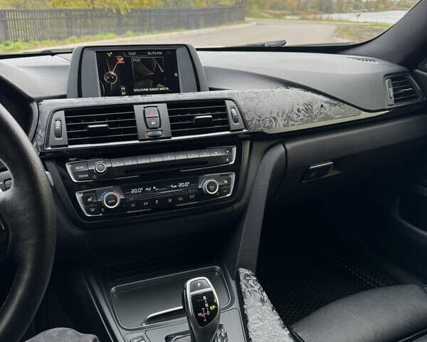 Сірий БМВ 4 Серія, об'ємом двигуна 2 л та пробігом 123 тис. км за 21500 $, фото 11 на Automoto.ua