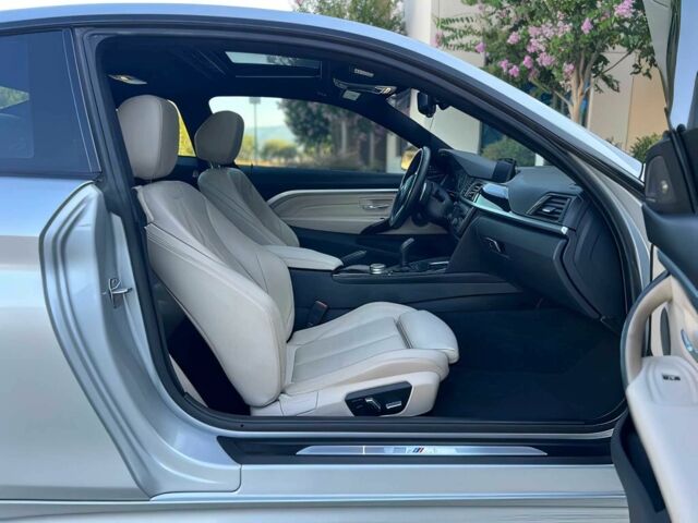 Серый БМВ 4 Серия, объемом двигателя 2 л и пробегом 65 тыс. км за 12000 $, фото 11 на Automoto.ua