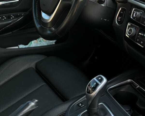 Сірий БМВ 4 Серія, об'ємом двигуна 2 л та пробігом 110 тис. км за 22999 $, фото 18 на Automoto.ua