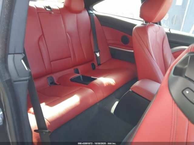 Серый БМВ 4 Серия, объемом двигателя 2 л и пробегом 28 тыс. км за 4300 $, фото 7 на Automoto.ua