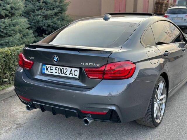 Серый БМВ 4 Серия, объемом двигателя 3 л и пробегом 73 тыс. км за 28600 $, фото 5 на Automoto.ua