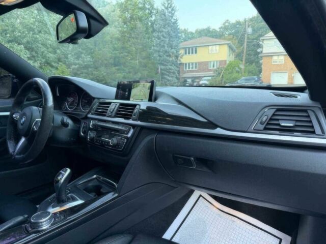 Серый БМВ 4 Серия, объемом двигателя 3 л и пробегом 58 тыс. км за 12000 $, фото 9 на Automoto.ua