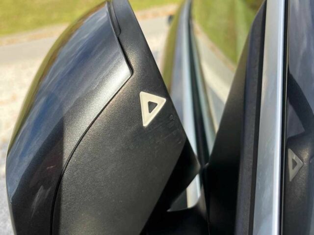 Серый БМВ 4 Серия, объемом двигателя 2 л и пробегом 102 тыс. км за 17000 $, фото 18 на Automoto.ua