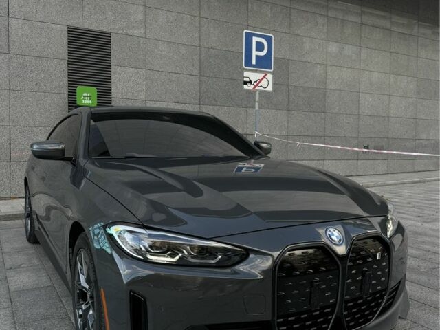 Серый БМВ 4 Серия, объемом двигателя 0 л и пробегом 59 тыс. км за 37900 $, фото 2 на Automoto.ua