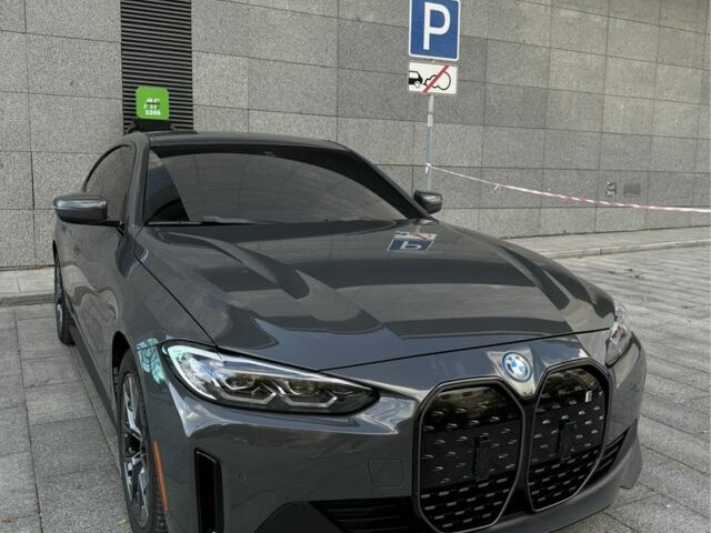 Серый БМВ 4 Серия, объемом двигателя 0 л и пробегом 59 тыс. км за 37900 $, фото 1 на Automoto.ua