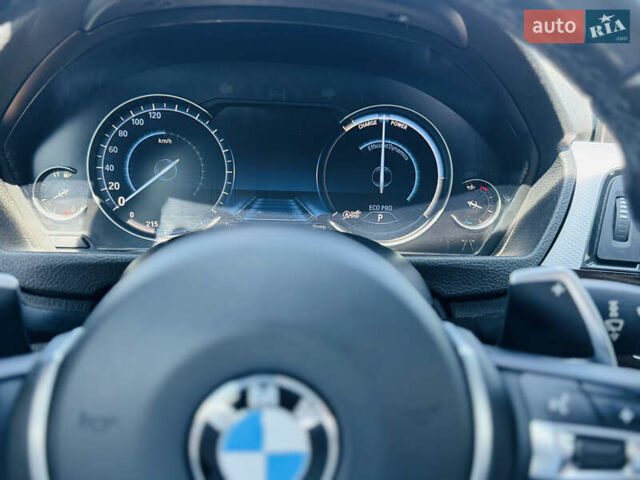 Синій БМВ 4 Серія, об'ємом двигуна 3 л та пробігом 147 тис. км за 27500 $, фото 12 на Automoto.ua